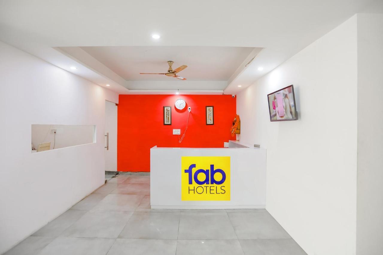 Fabhotel F9 Sector 19 Noida Dış mekan fotoğraf