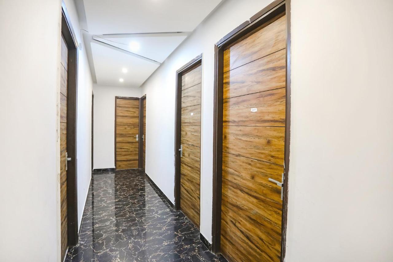 Fabhotel F9 Sector 19 Noida Dış mekan fotoğraf