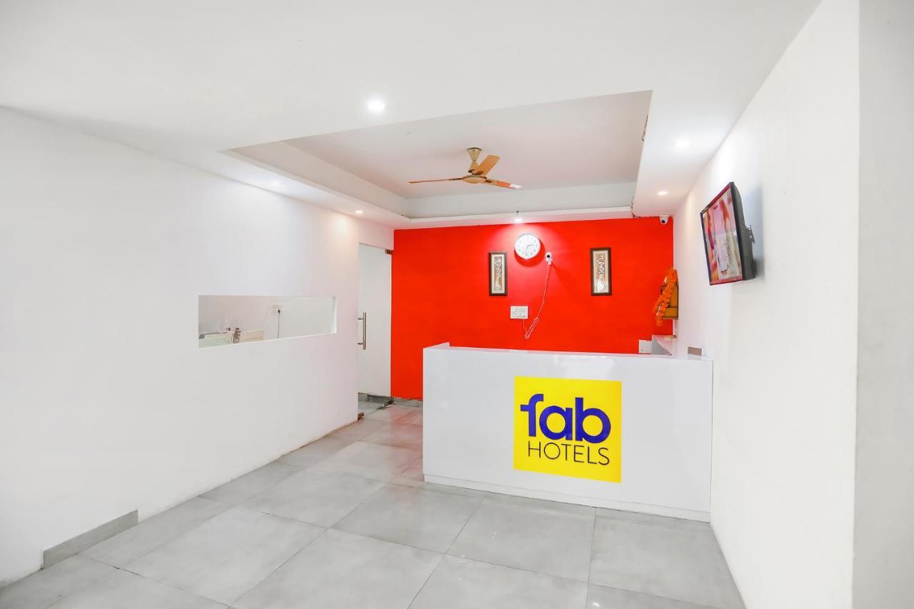 Fabhotel F9 Sector 19 Noida Dış mekan fotoğraf