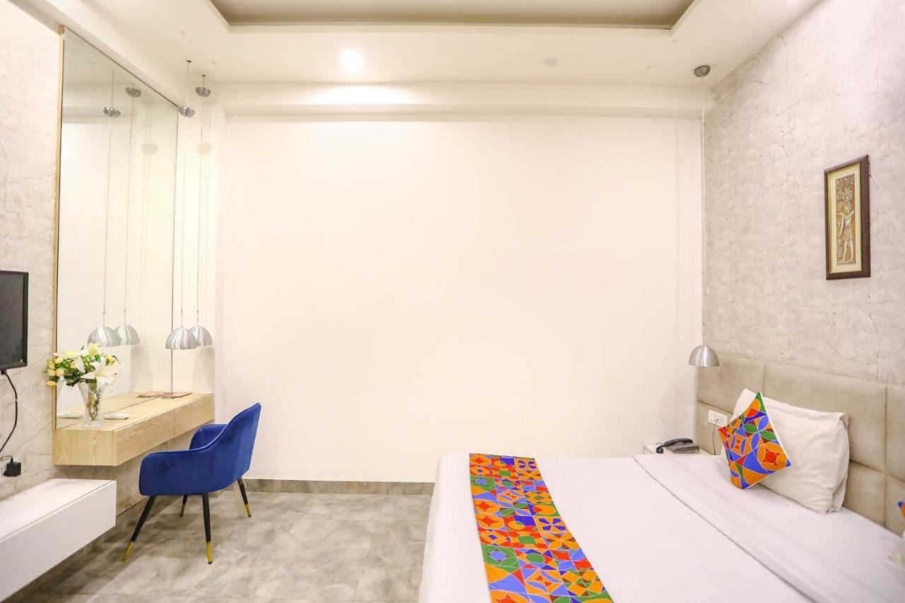 Fabhotel F9 Sector 19 Noida Dış mekan fotoğraf