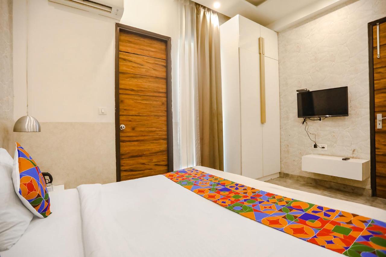 Fabhotel F9 Sector 19 Noida Dış mekan fotoğraf